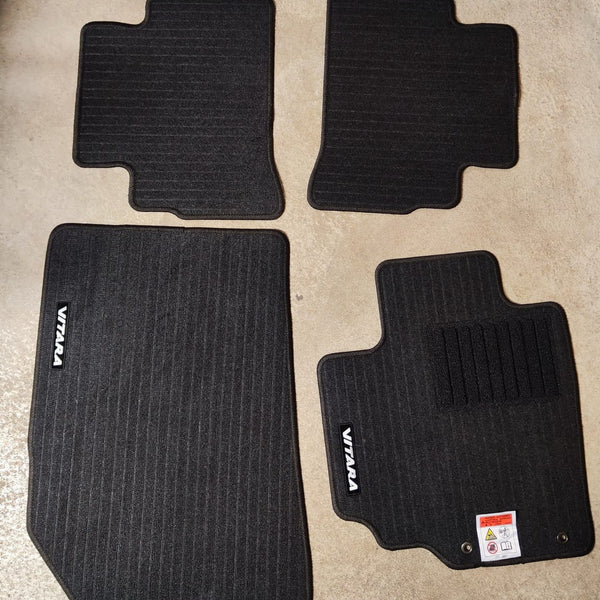 Wielganizator Fußmatten Velours - Passend Für Suzuki Vitara III (2015-) 2-teilig Schwarz