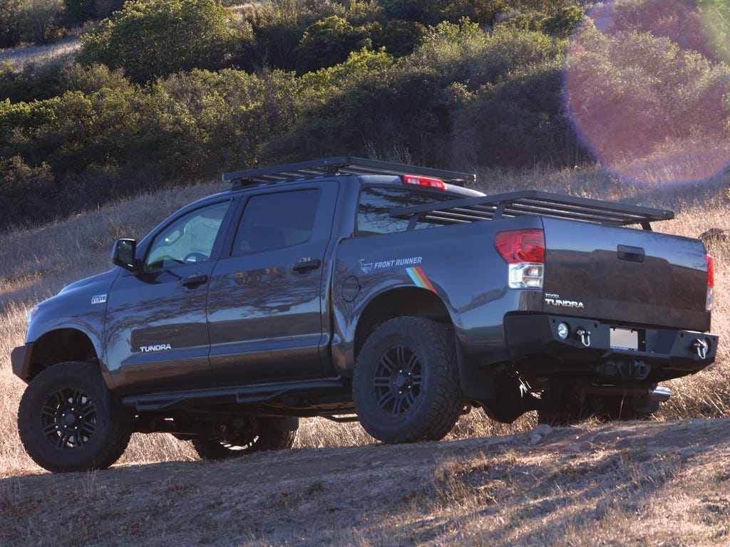 Toyota Tundra Crew Max Pick-Up (2007-Heute) Slimline II Ladeflächenträger Kit