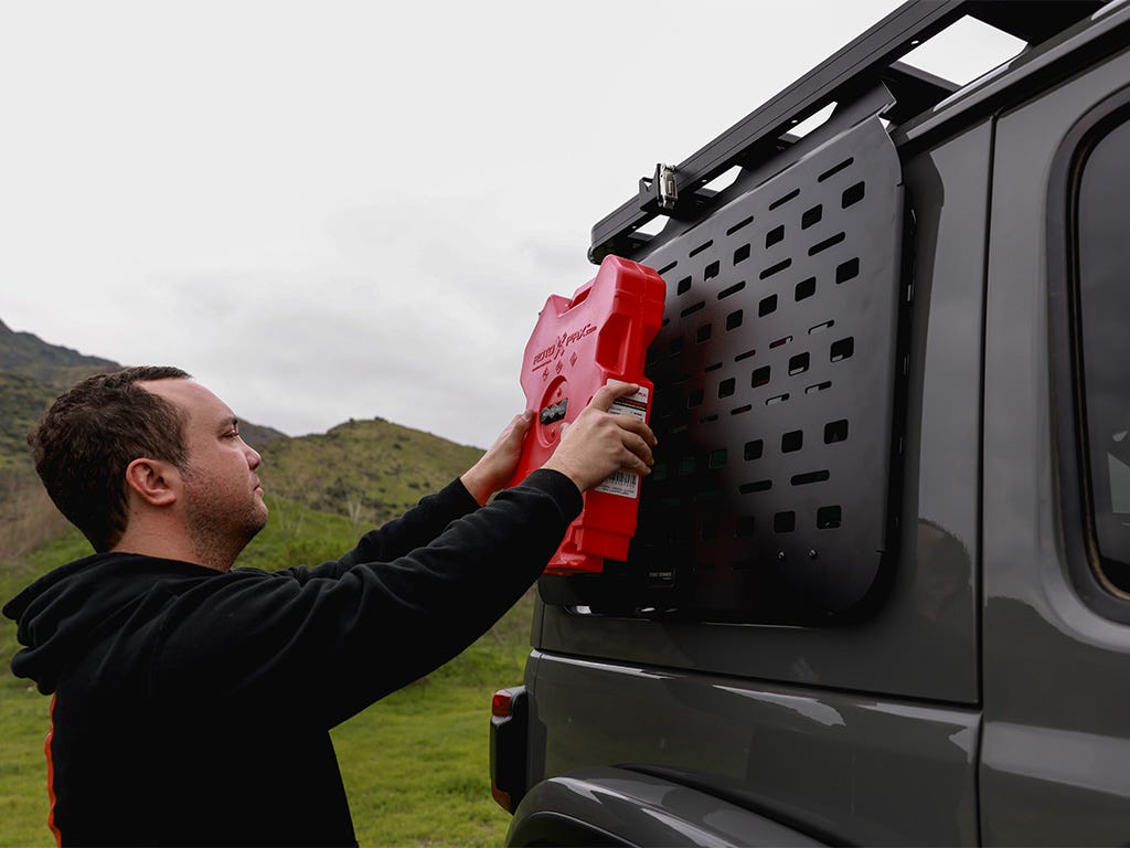 Jeep Wrangler JLU 4-Türer Außenseiten-Panel für hinteres Fenster mit MOLLE / rechts (RHS)